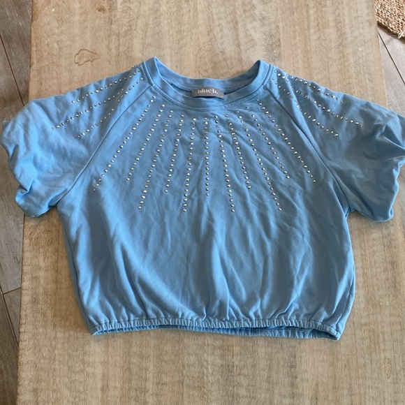 Like new two piece set by blueb. Collection. - Picture 2 of 3